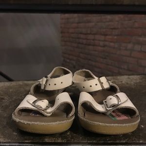 Girls White Saltwater’s